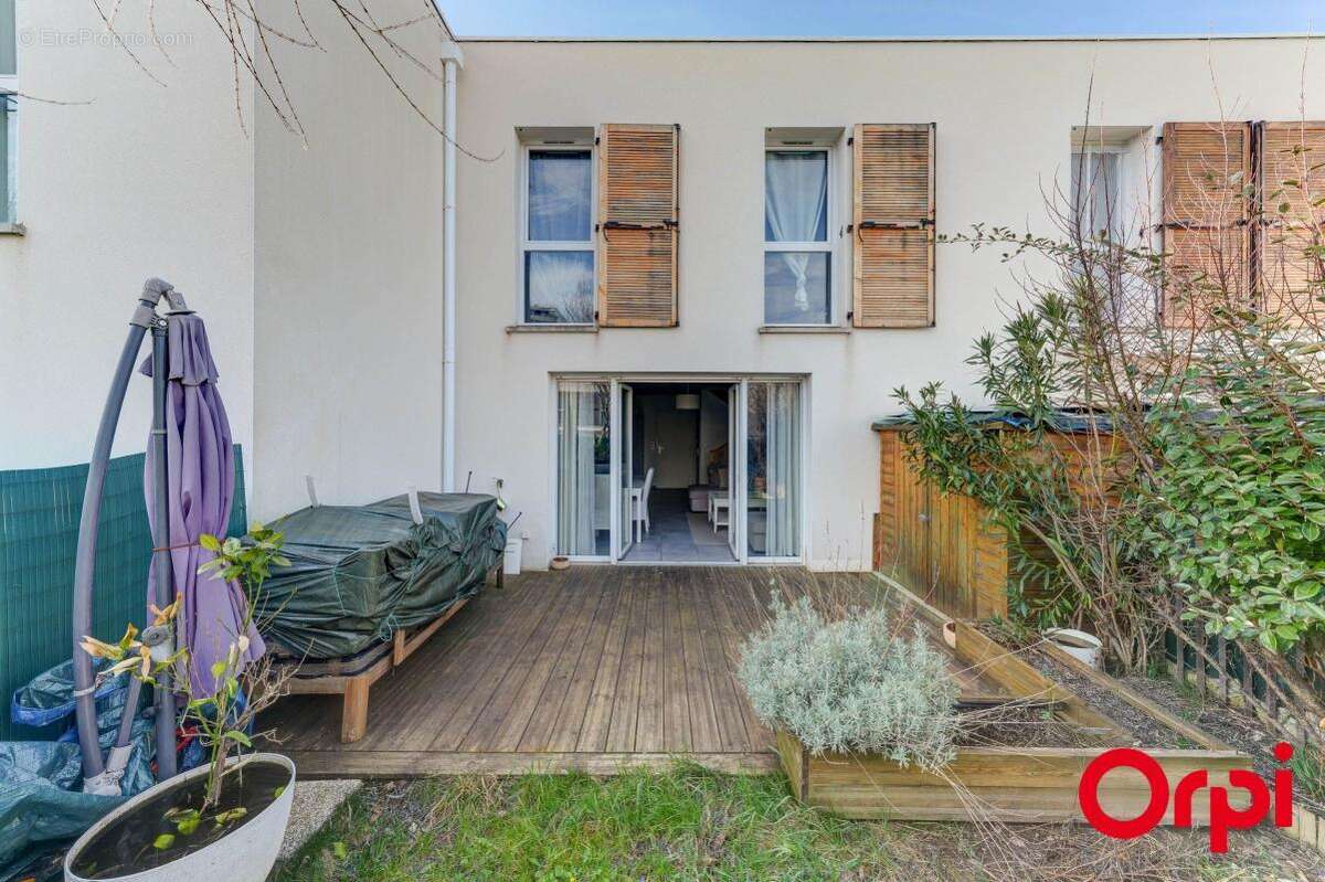 Maison à VENISSIEUX