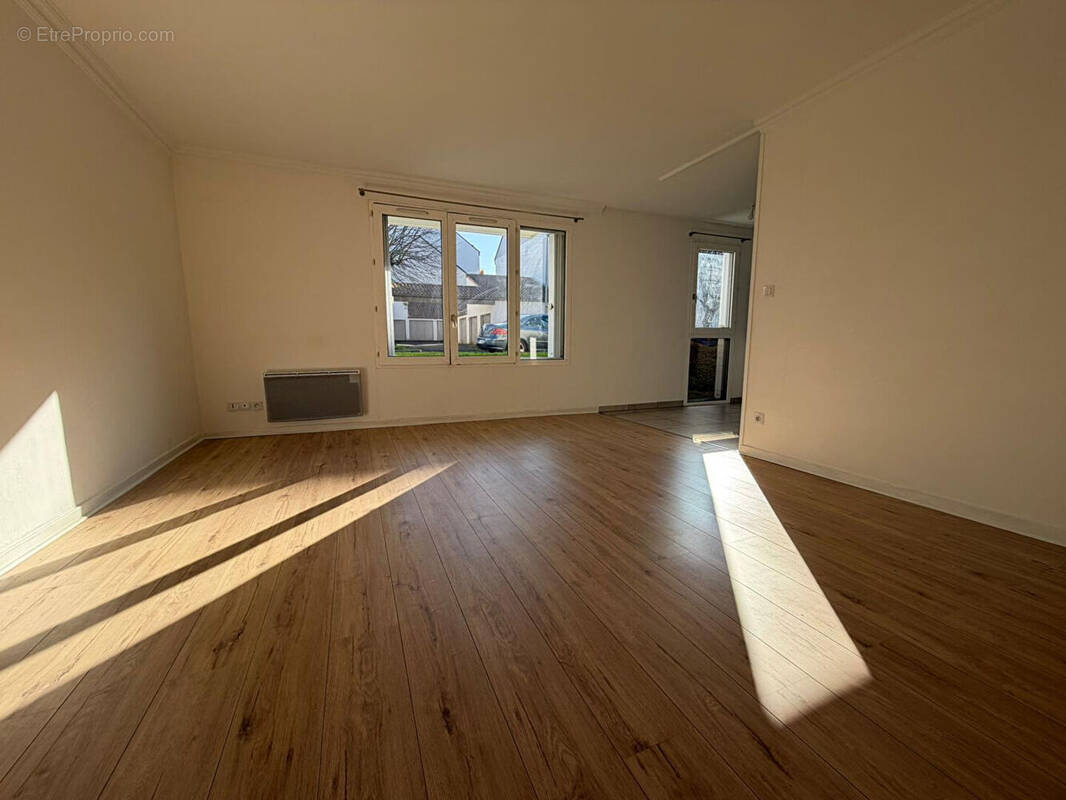Appartement à SAINT-SEBASTIEN-SUR-LOIRE