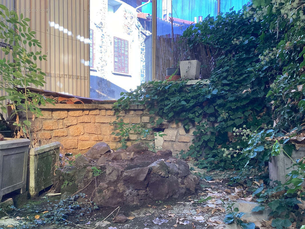 Maison à LE MONASTIER-SUR-GAZEILLE