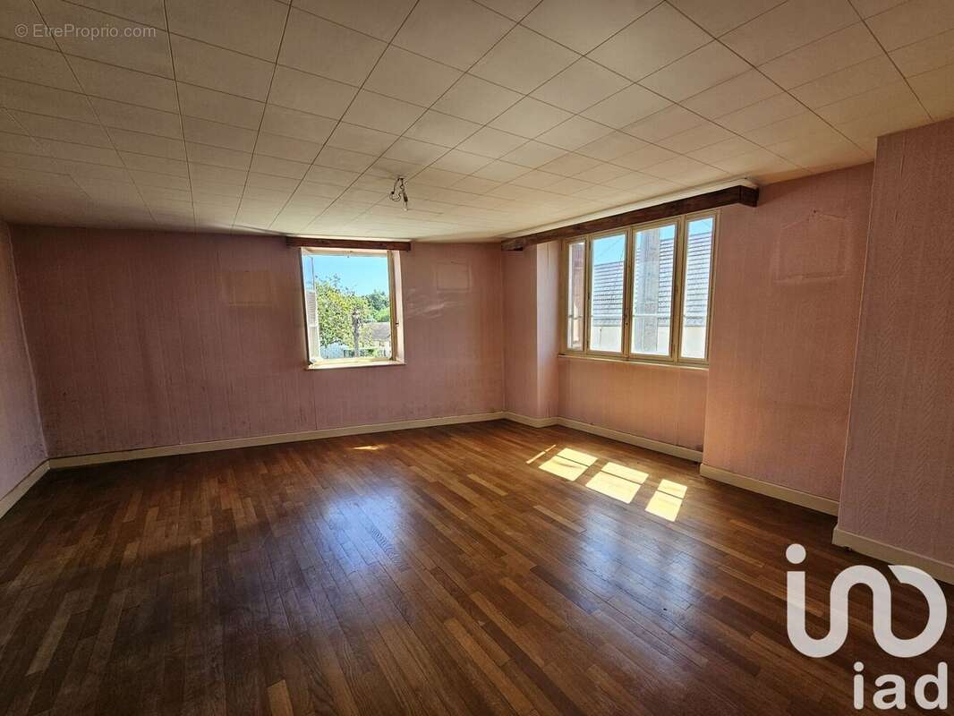 Photo 8 - Maison à CONFLANDEY