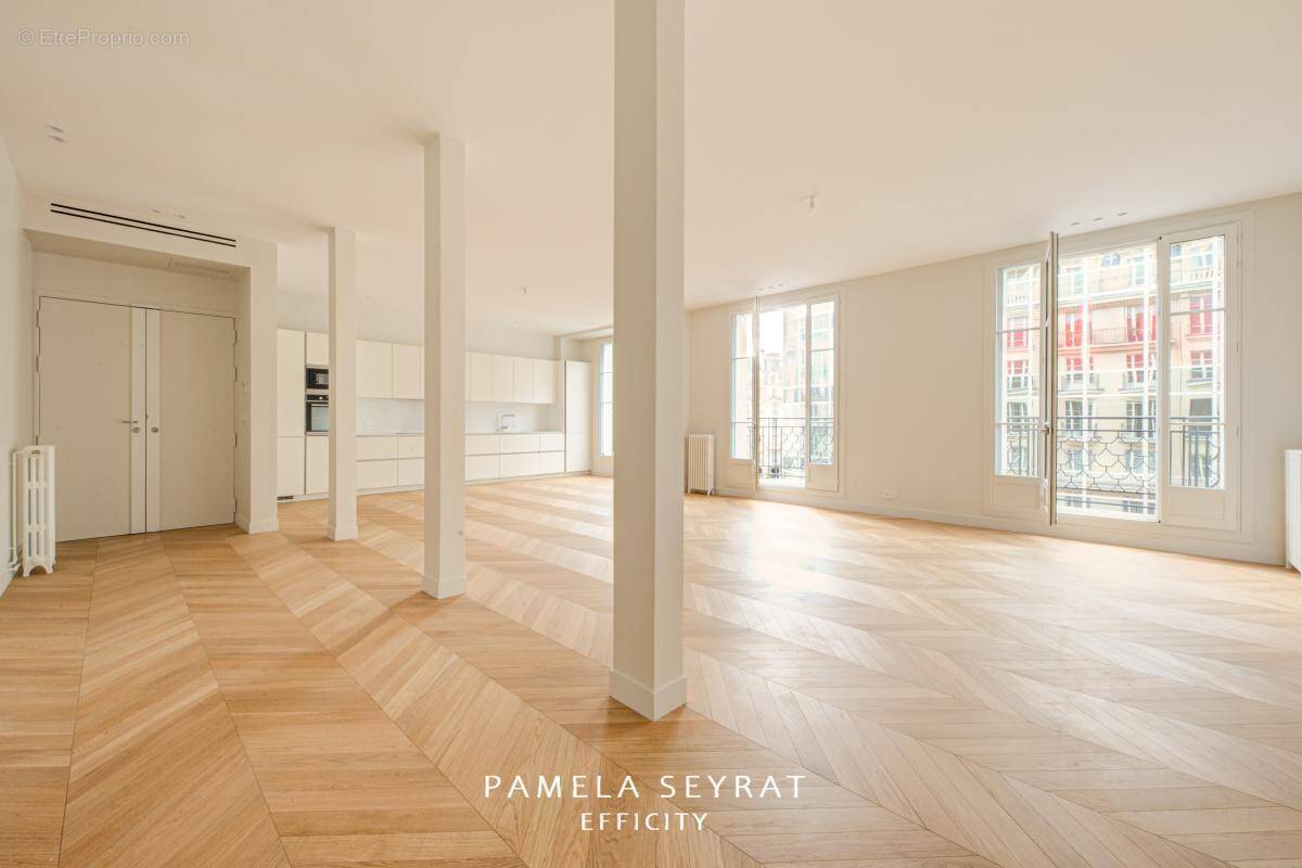 Appartement à PARIS-6E