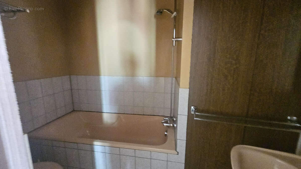 Appartement à CHATEAUPONSAC