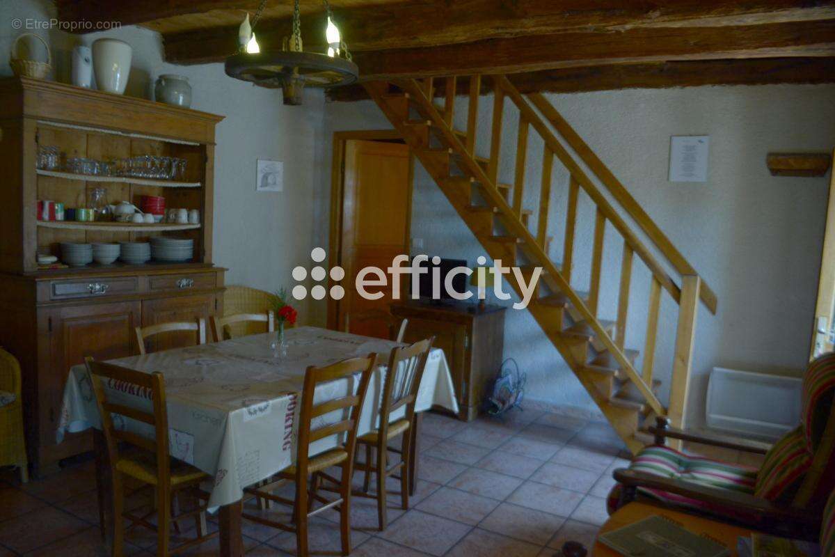 Locaux/Biens immobiliers - photo 12