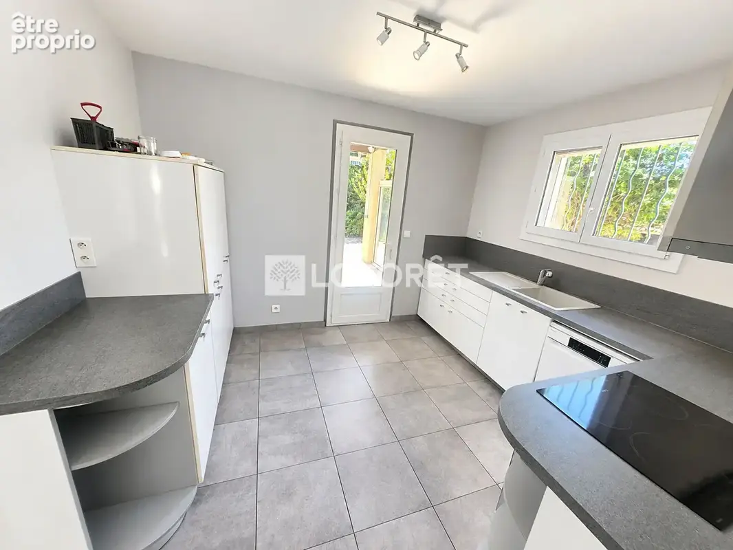 LA COUDOULIERE Maison Plain pied 140m² 6 pièces - photo 2