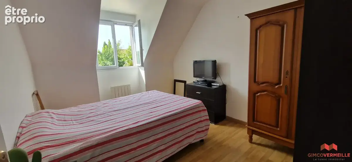 Maison spacieuse à vendre à Conflans-Sainte-Honorine - 5 chambres - photo 14