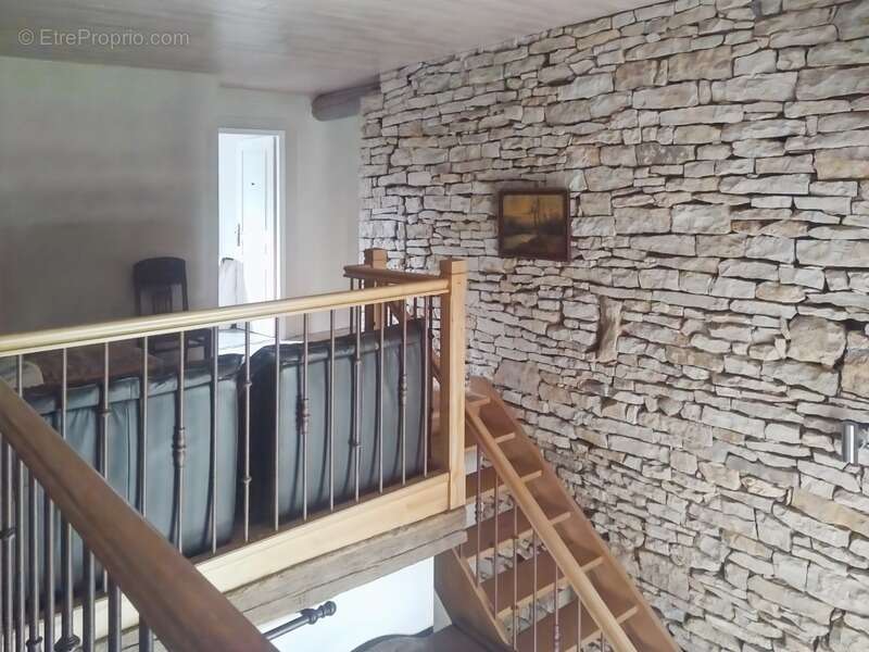 Maison à PIERRECOURT