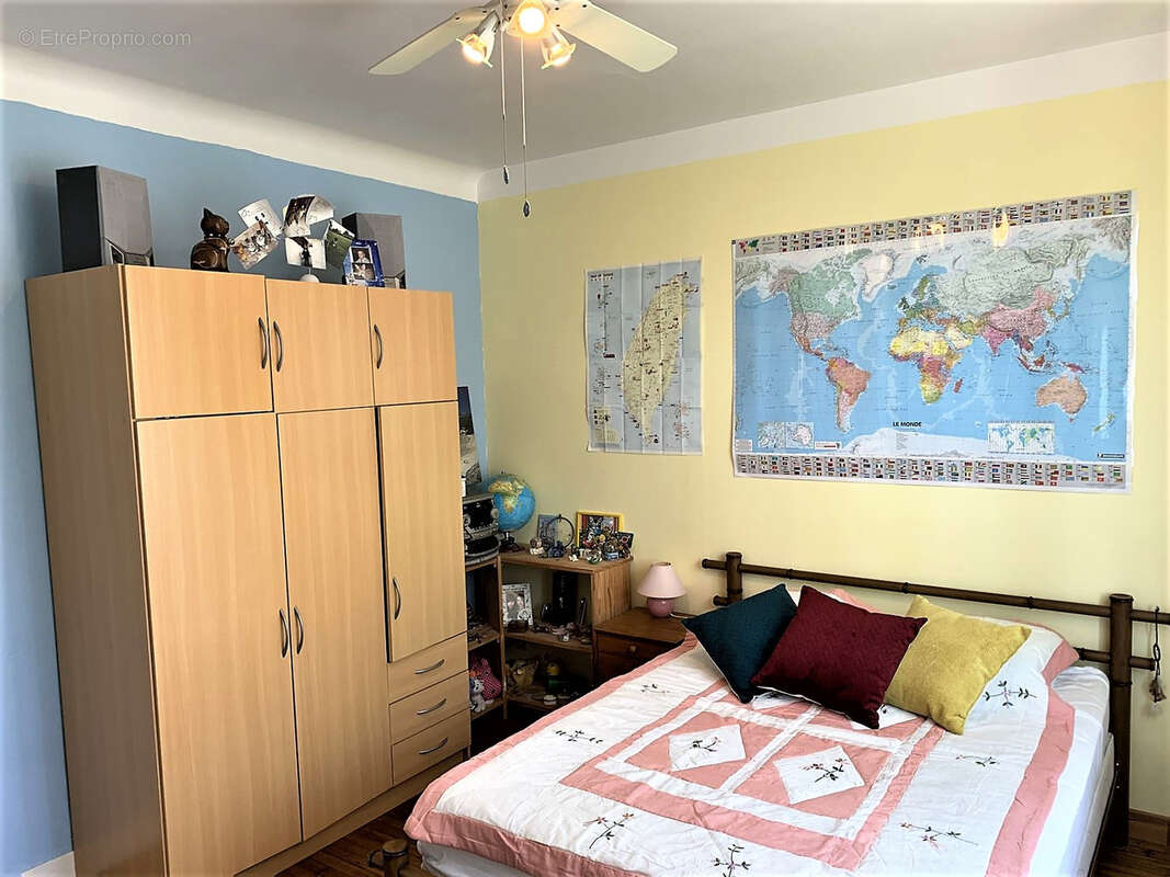 Maison à TERRASSON-LAVILLEDIEU