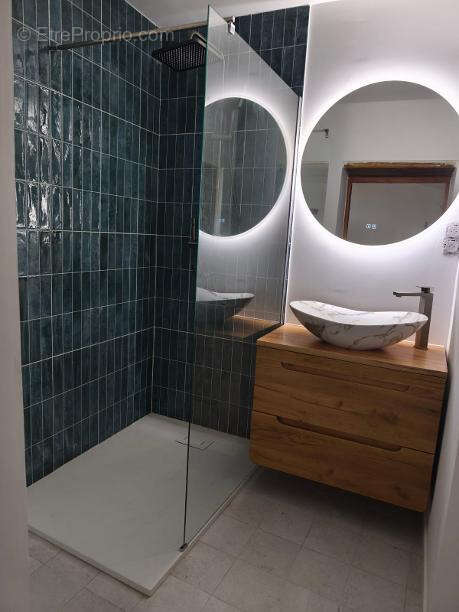 Maison à FONTAINE-DE-VAUCLUSE