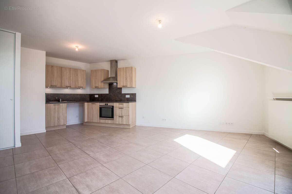 Appartement à SEYTHENEX