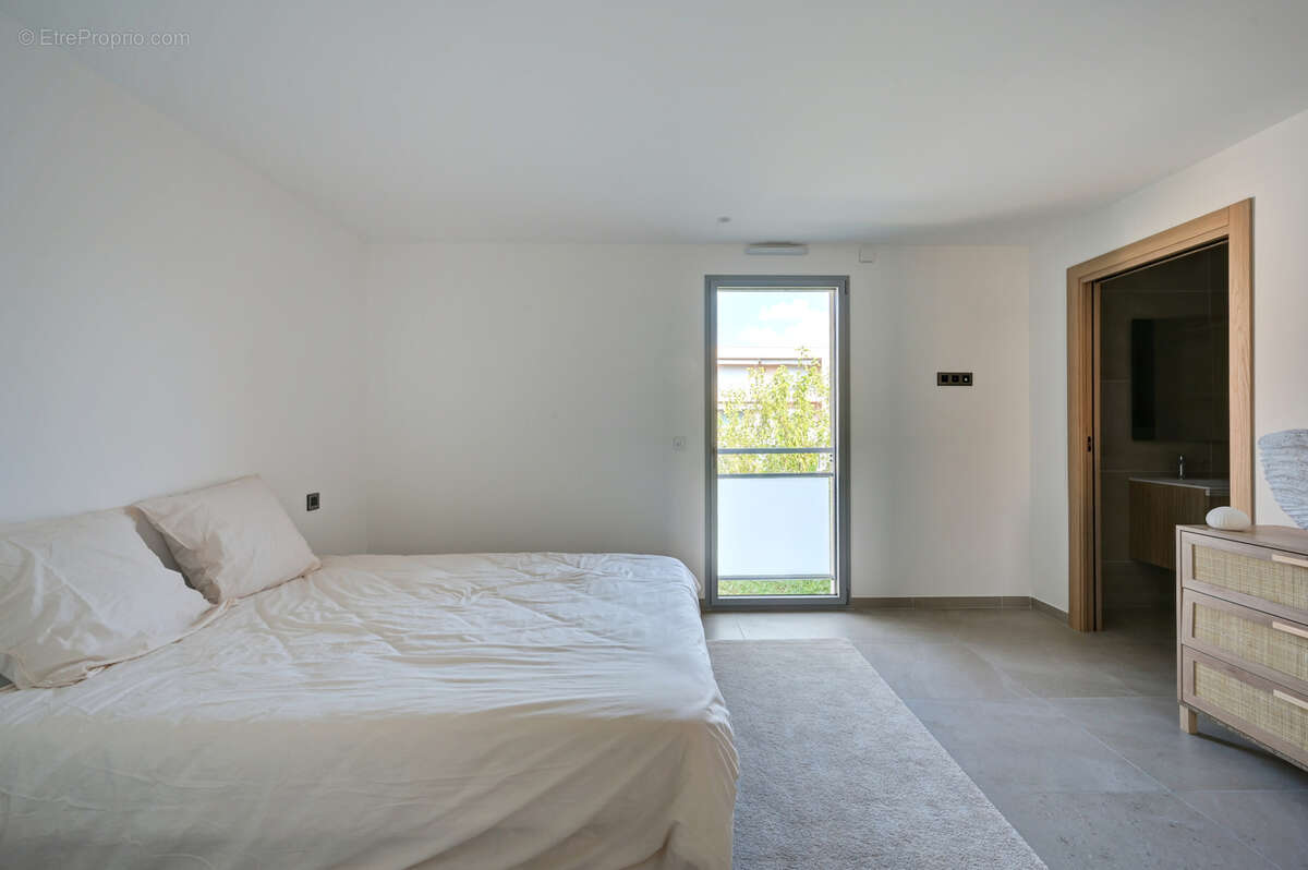 Appartement à SANARY-SUR-MER