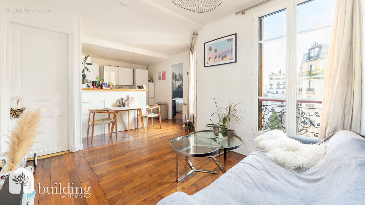 Appartement à LEVALLOIS-PERRET