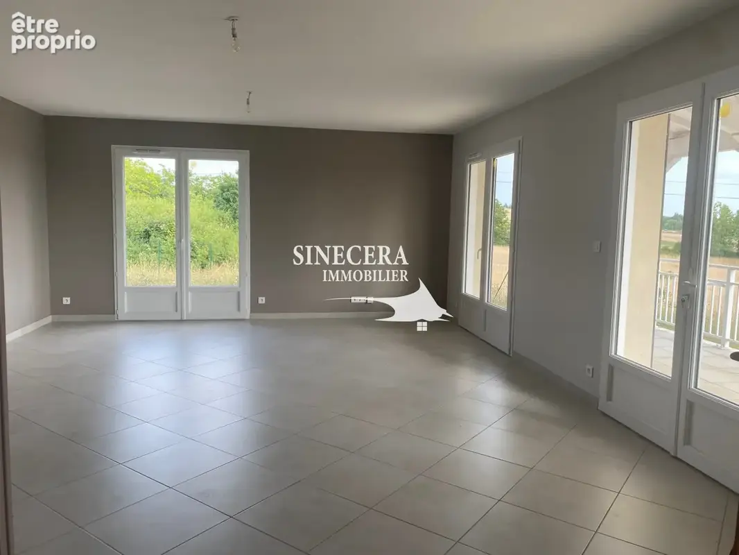 Maison 110 m² à Chalais  - photo 3