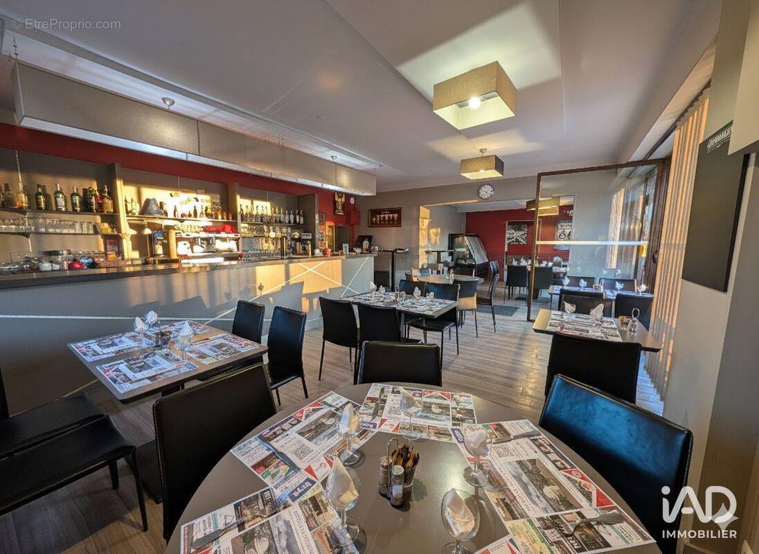 Photo 1 - Commerce à VENDOME