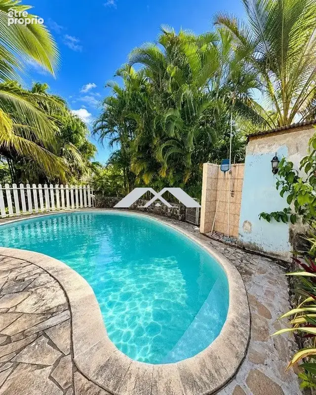 Maison 6 pièces 140 m² à vendre à Saint-Joseph (97480) - photo 4