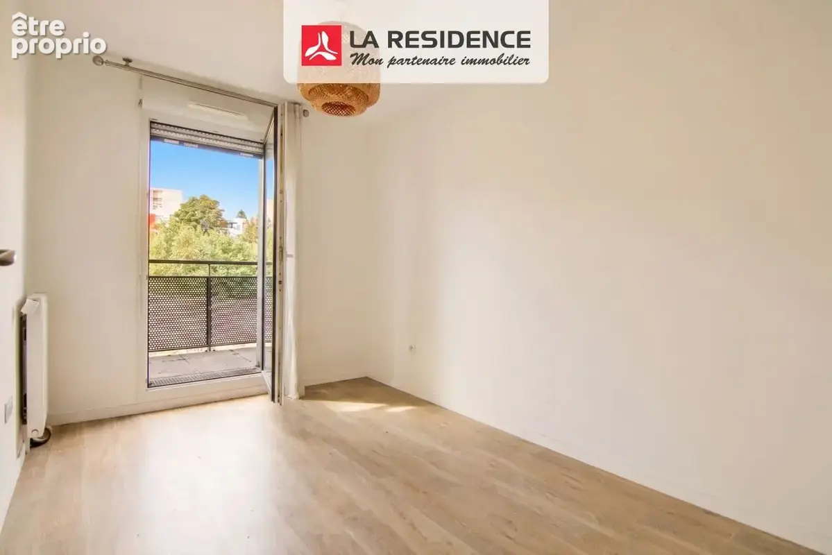 Appartement 58 m² à Beauchamp  - photo 6