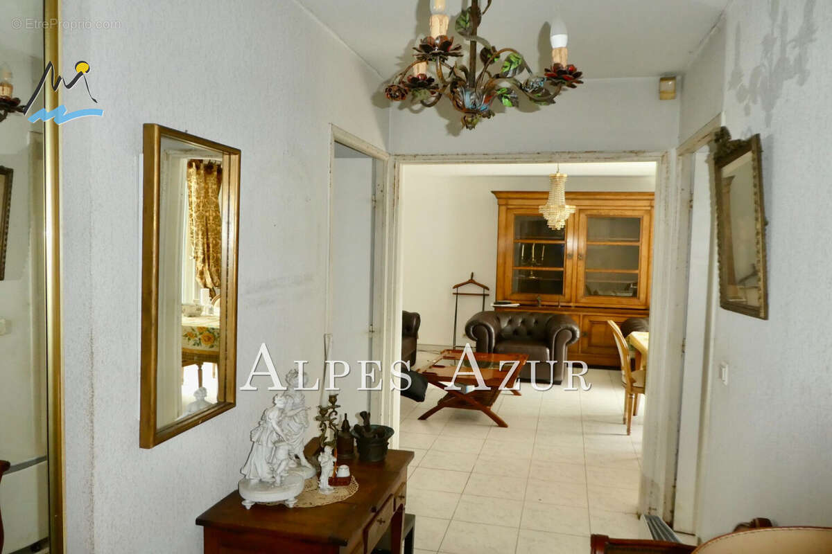 Appartement à CAGNES-SUR-MER