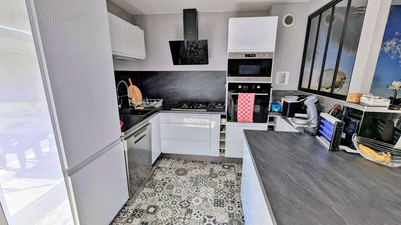 Maison à SAINT-GERMAIN-EN-COGLES