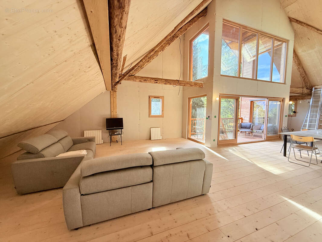 Maison à VILLAREMBERT