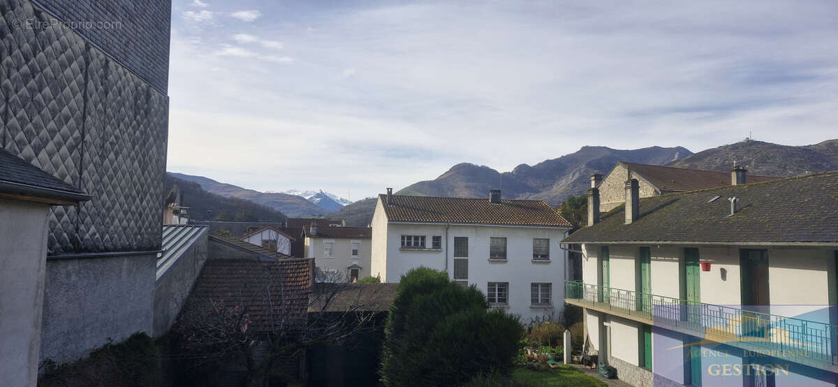 Maison à LOURDES
