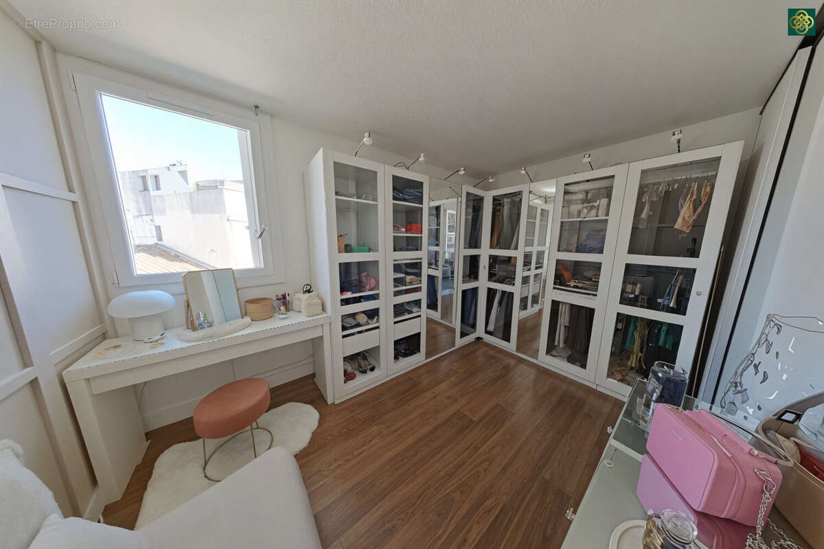 DRESSING - Appartement à MONTPELLIER
