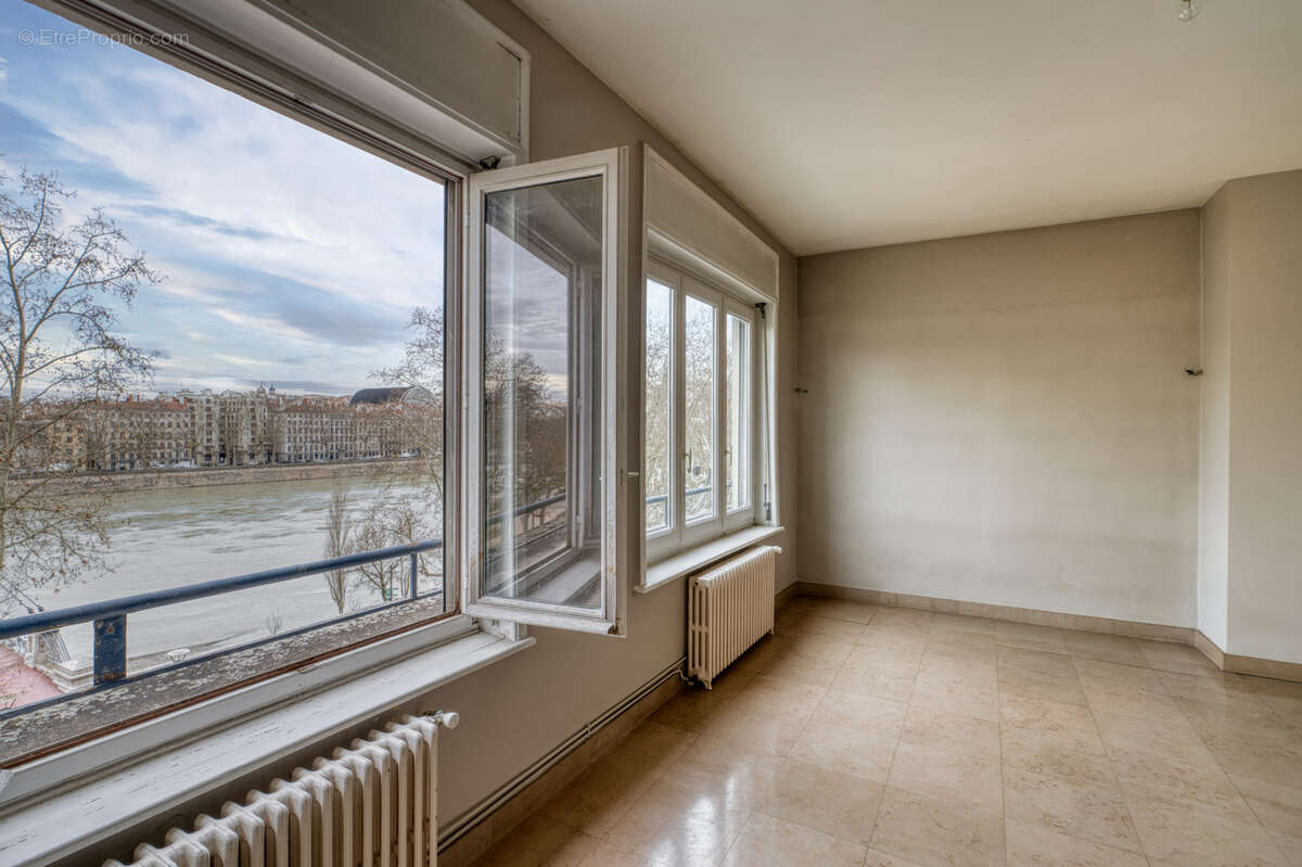 Appartement à LYON-6E