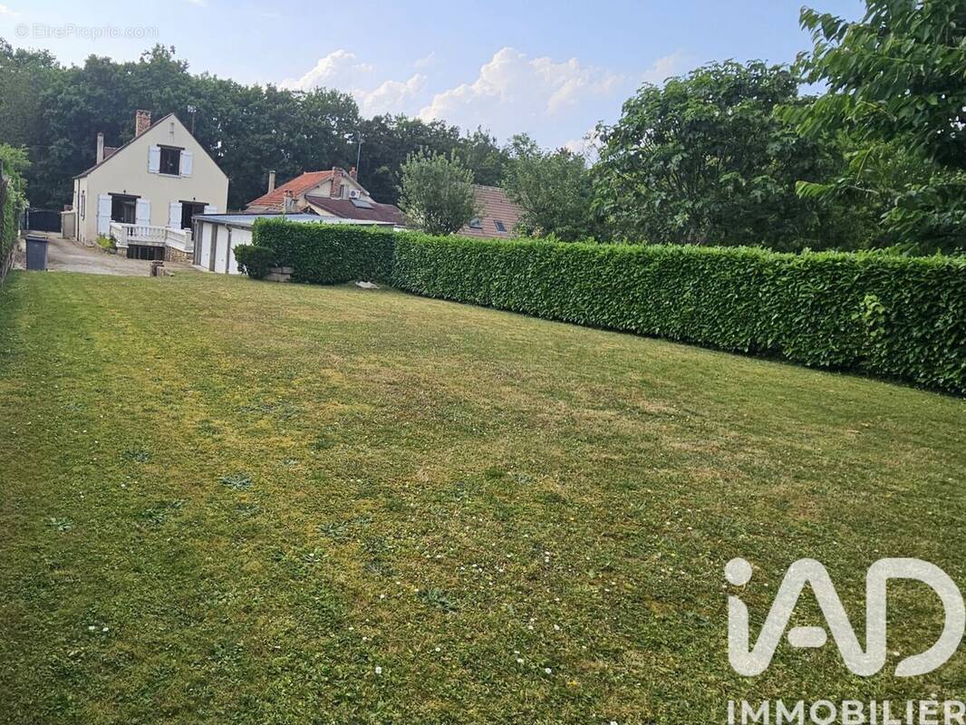 Photo 1 - Maison à SAINT-FARGEAU-PONTHIERRY