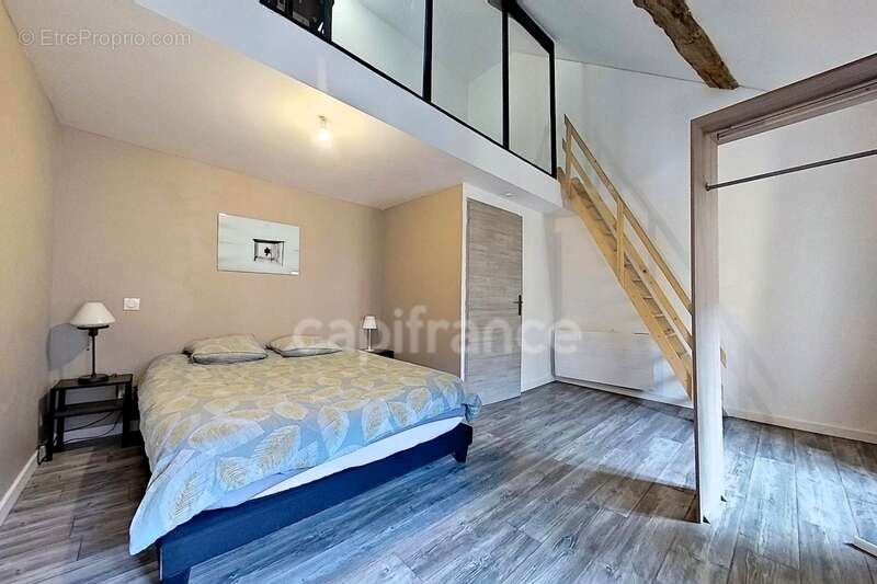 Maison à IS-SUR-TILLE