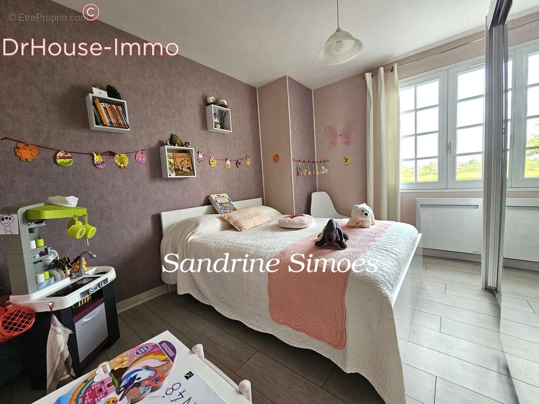 Maison à LATHUS-SAINT-REMY