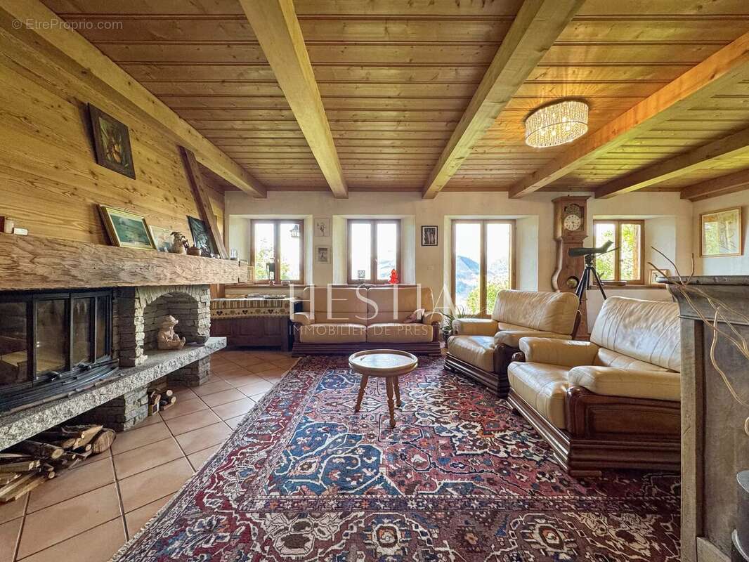 Maison à SAINT-NICOLAS-LA-CHAPELLE