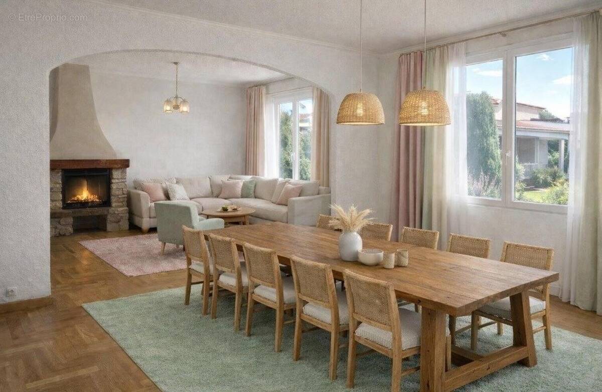 Photo 1 - Maison à MARIGNANE