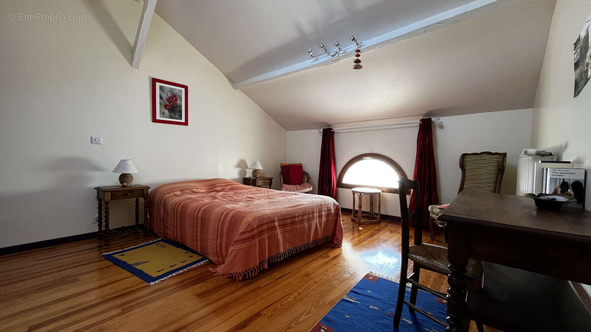 Maison à VILLAMBLARD