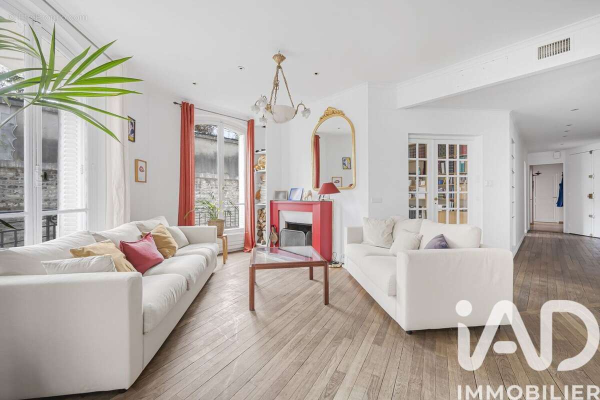 Appartement 126 m² à Paris-16e  - photo 7