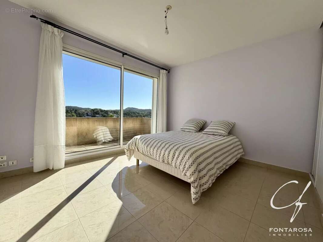 Maison à SAINT-RAPHAEL