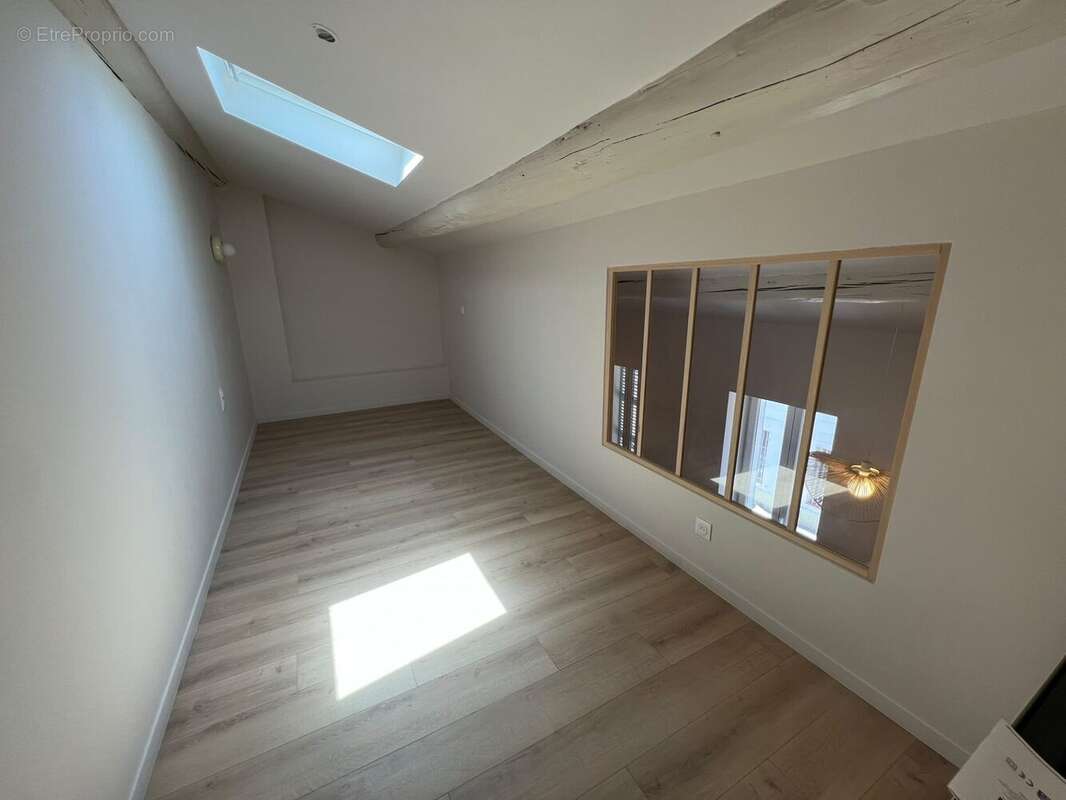 Appartement 35 m² à Marseille-4e  - photo 7