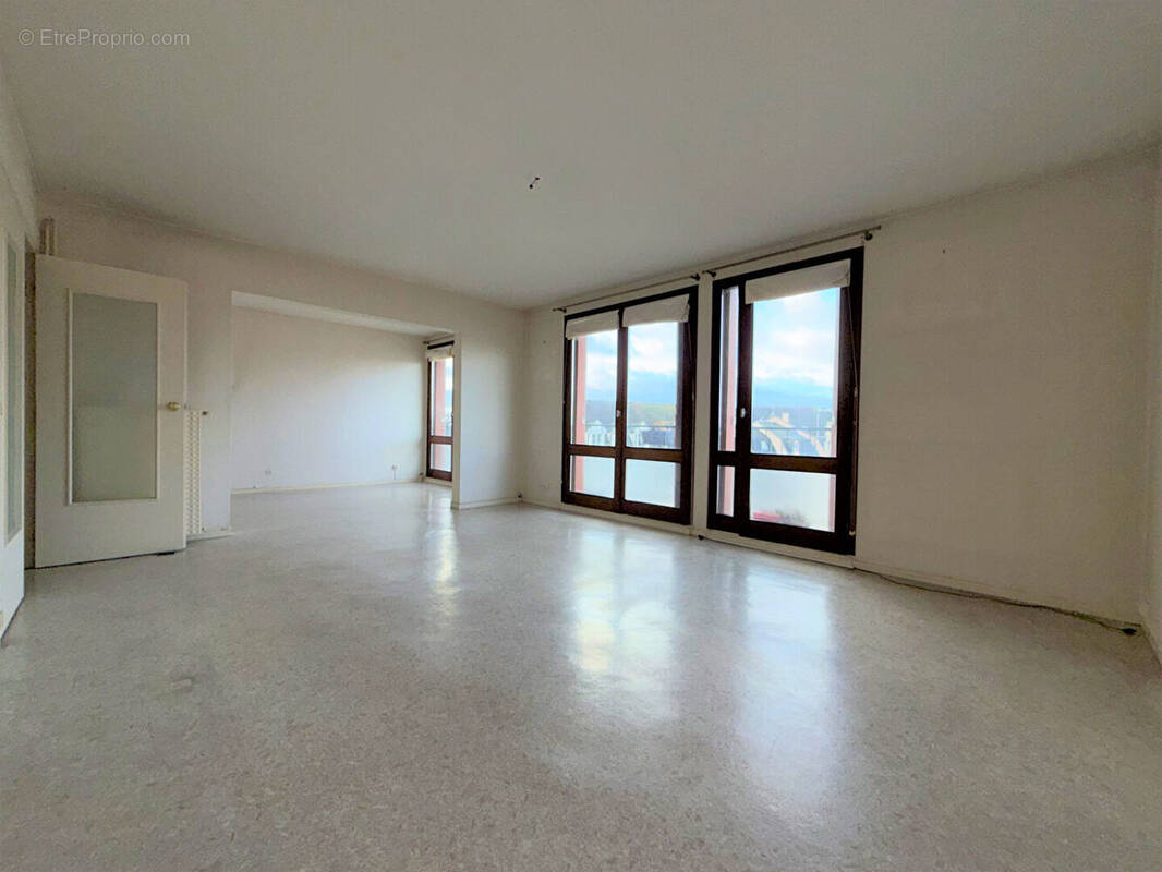 Appartement à MONTLUCON