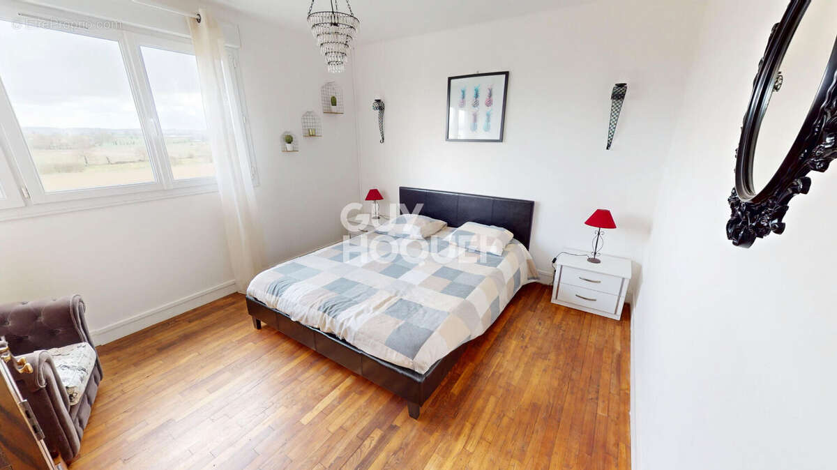 Maison à PLEINE-FOUGERES