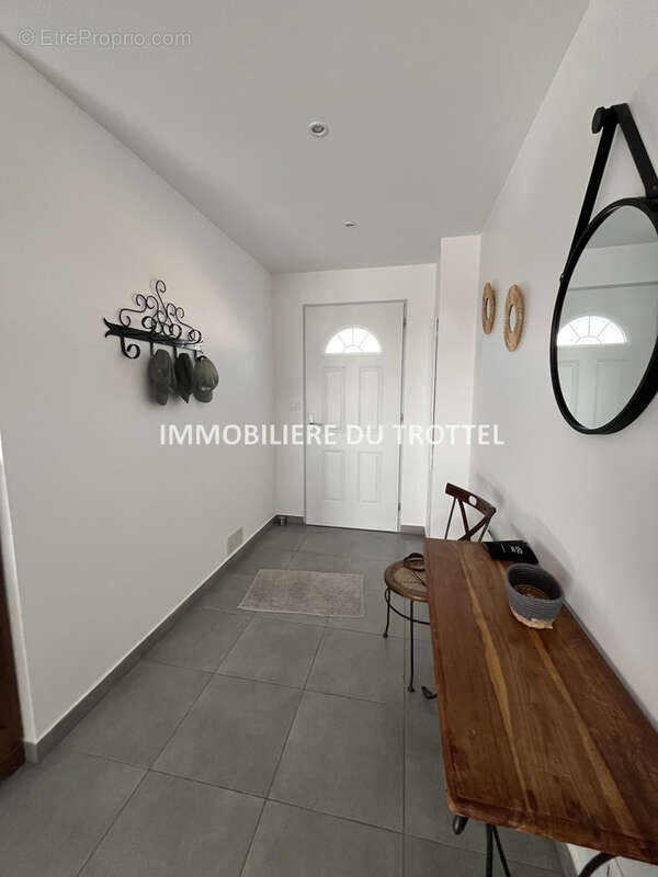 En exclusivite - à peri, en peripherie d'ajaccio,  - villa de plain-pied - photo 16