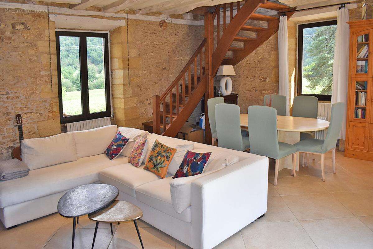 Maison Tamnies 6 pièce(s) 145 m2 - photo 9