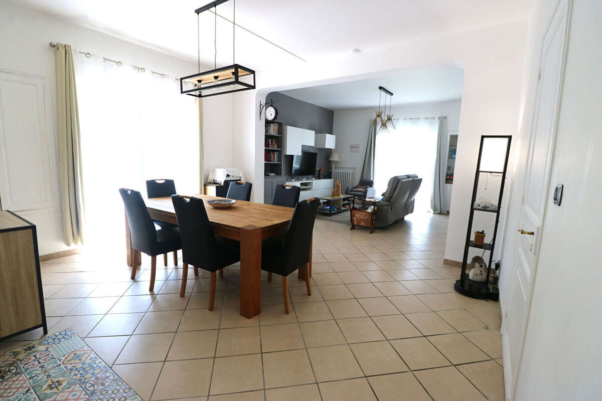 Maison à RIVIERE-SAAS-ET-GOURBY