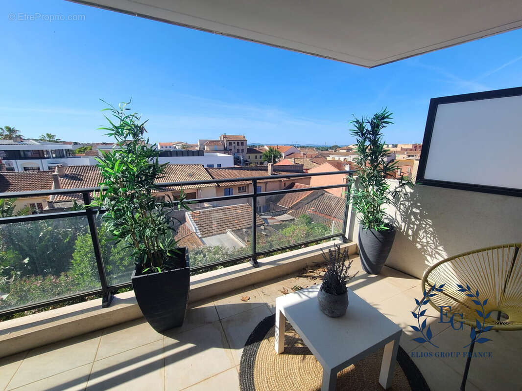 Appartement à LA LONDE-LES-MAURES