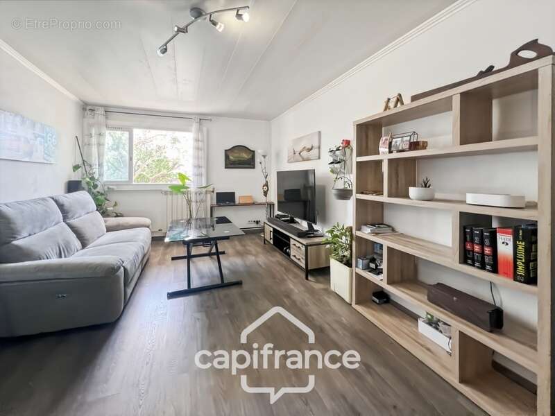 Appartement à LA FARLEDE