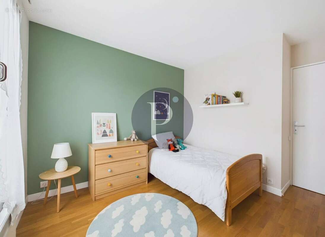 Appartement à VERRIERES-LE-BUISSON