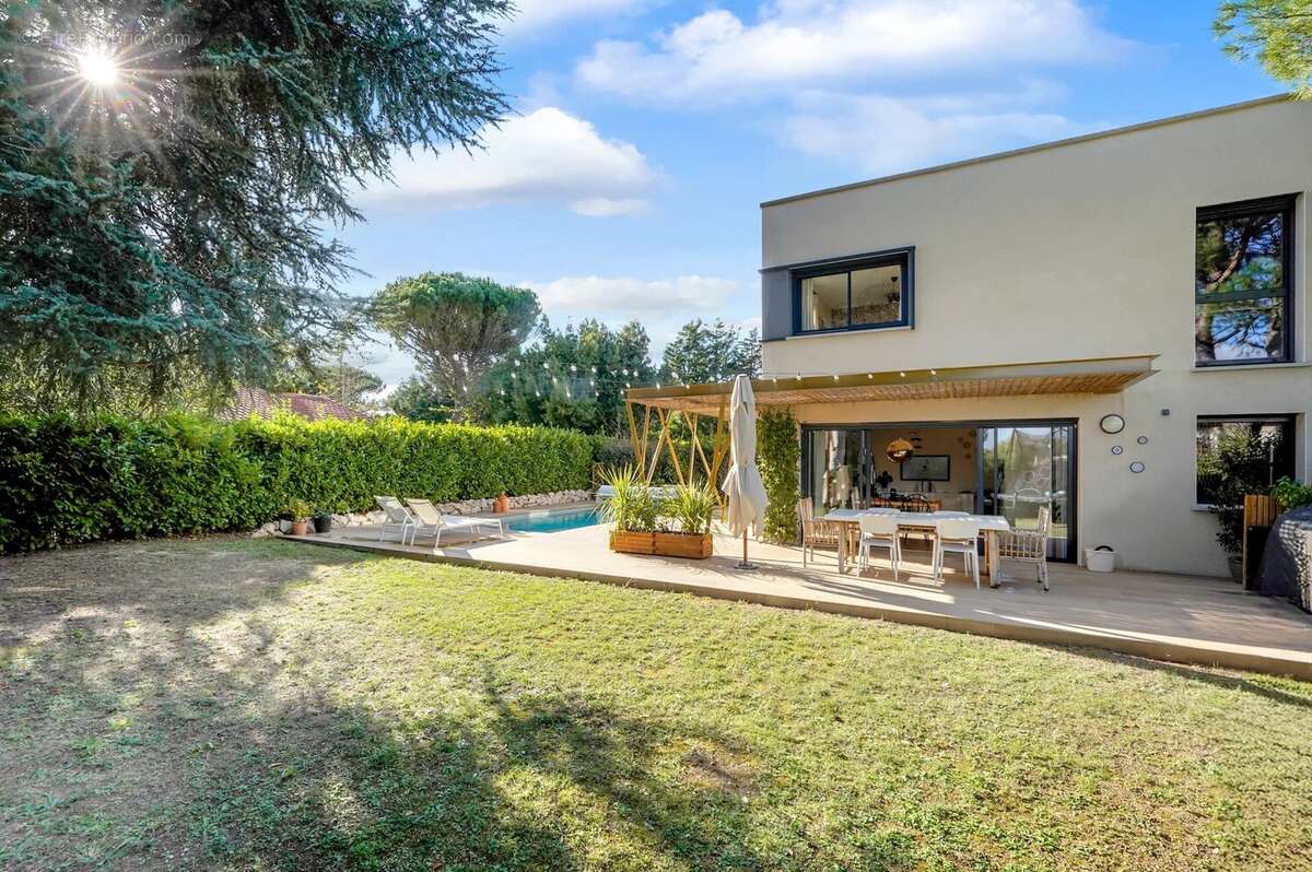 Maison à VIGOULET-AUZIL