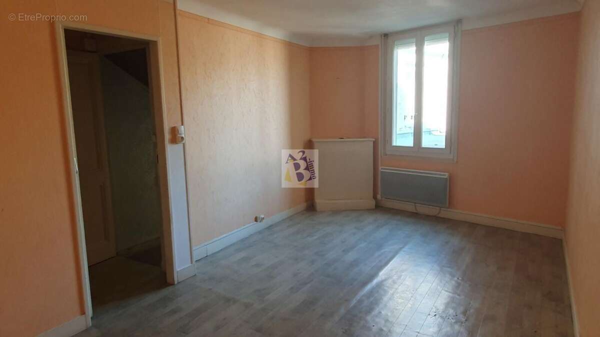 Saint Michel 1 Studio + 1 maison T3 - photo 20