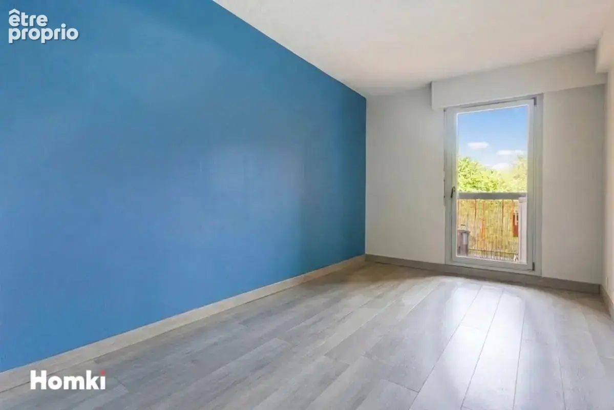 Appartement T4 de 85 m² à Cagnes-sur-Mer 06800, Avenue de la Gaude - photo 7