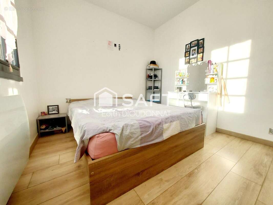 Maison 118 m² à La Jonchere  - photo 5