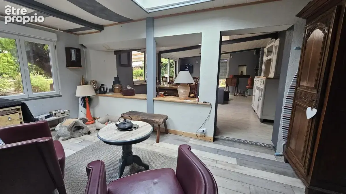 Saint herblain (44) proche commodites et grands axes maison familiale avec gite et annexes sur 1941m² - photo 5