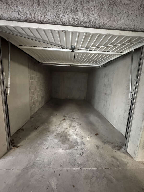 Appartement à CRANVES-SALES