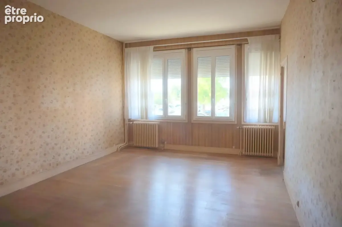 Petit prix pour cette belle maison de ville de 126 m2 - photo 2