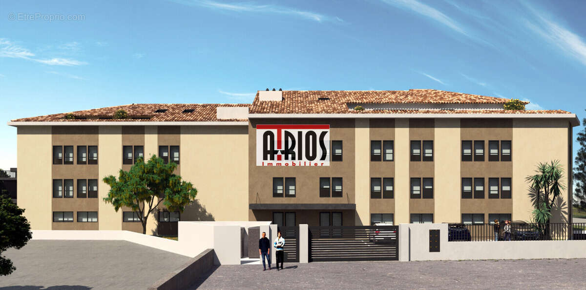 Commerce à SANARY-SUR-MER